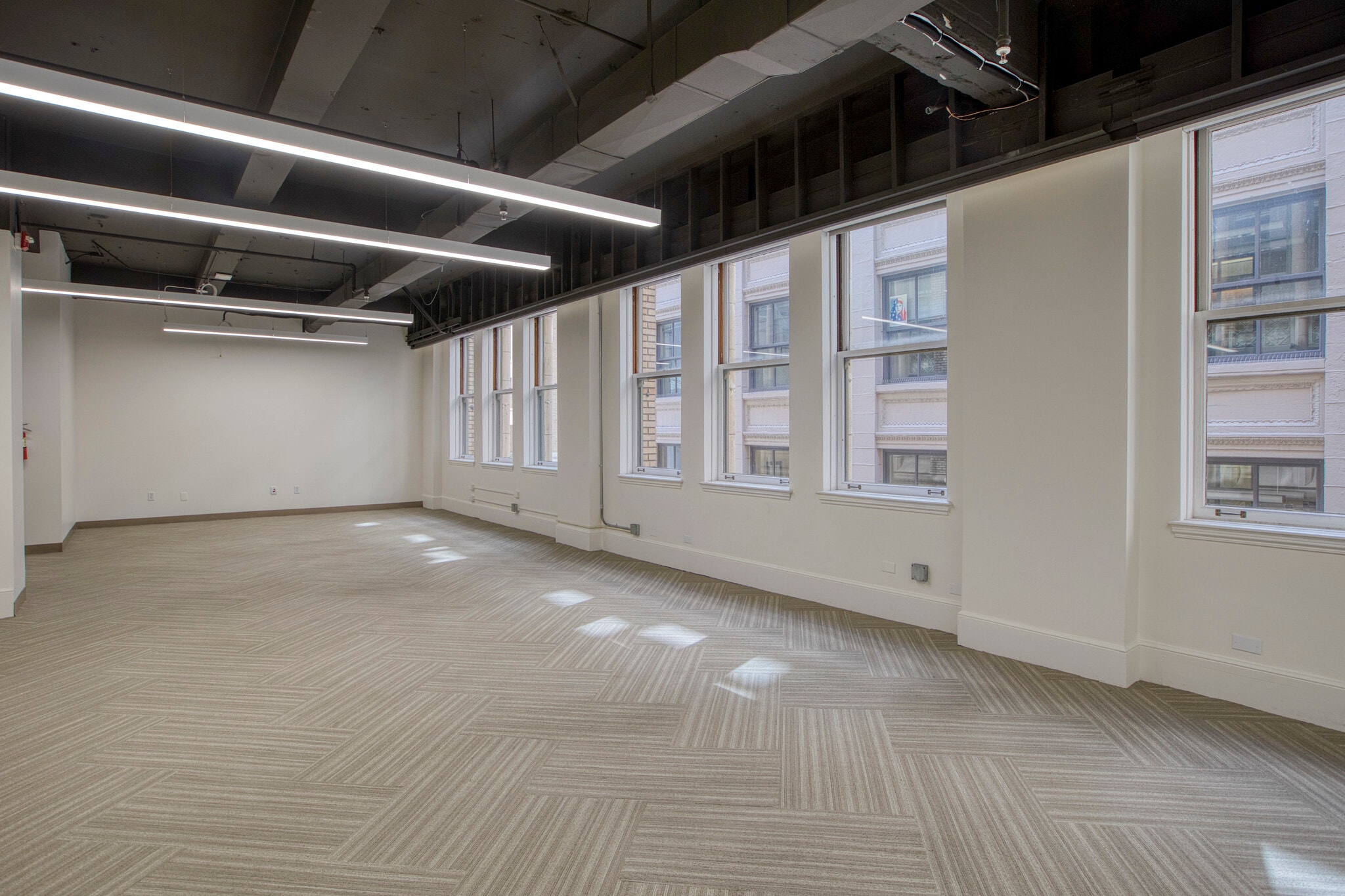 340 Pine St, San Francisco, CA à louer Photo intérieure– Image 1 sur 4