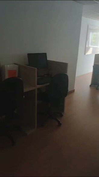Calle de Cronos, 8, Madrid, Madrid à louer - Vidéo sur l’annonce professionnelle – Image 1 sur 10