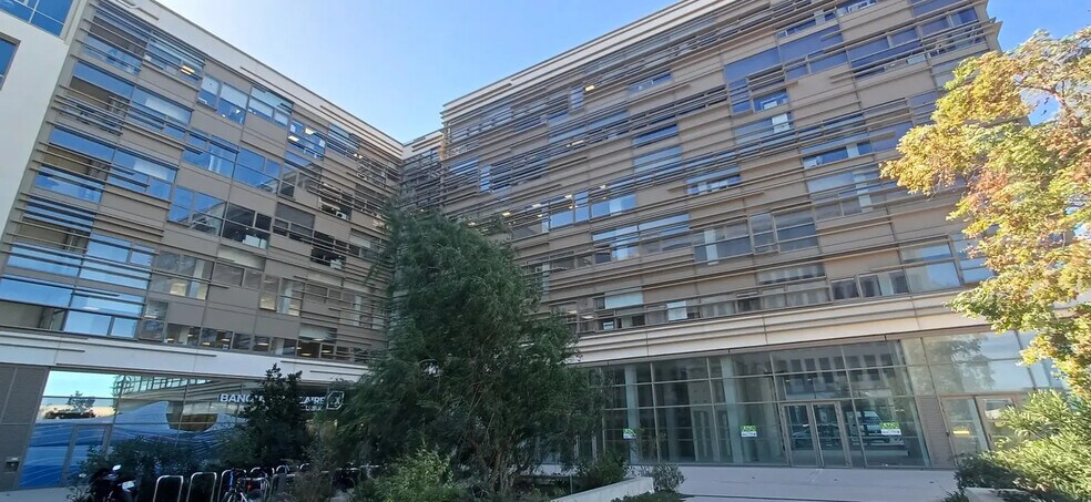 Local commercial dans Montpellier à louer - Photo de l’immeuble – Image 1 sur 7