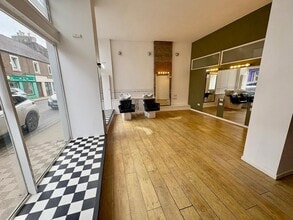 121 High St, Galashiels à vendre Photo intérieure– Image 2 sur 14