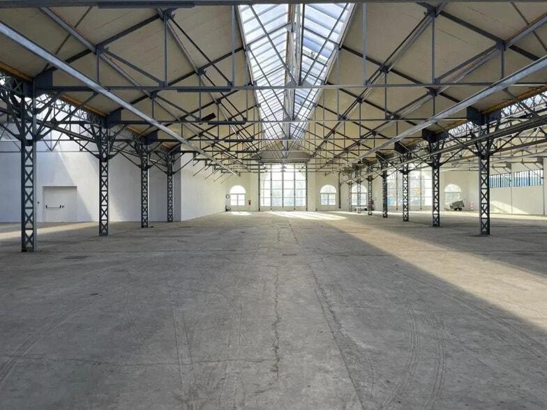 Industriel/Logistique dans Ivry-sur-Seine à louer - Photo intérieure – Image 2 sur 6