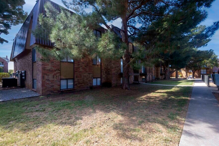 5202 Bangor Ave, Lubbock, TX à vendre - Photo de l’immeuble – Image 3 sur 43