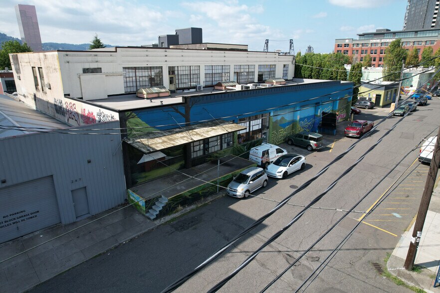 223 SE 3rd Ave, Portland, OR à vendre - Photo de l’immeuble – Image 3 sur 16