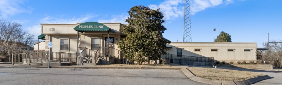 305 Dover Rd, Clarksville, TN à vendre - Photo de l’immeuble – Image 2 sur 6