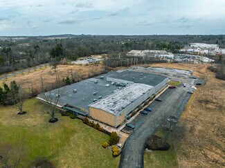 Plus de détails pour 28999 Aurora Rd, Solon, OH - Industriel/Logistique à vendre