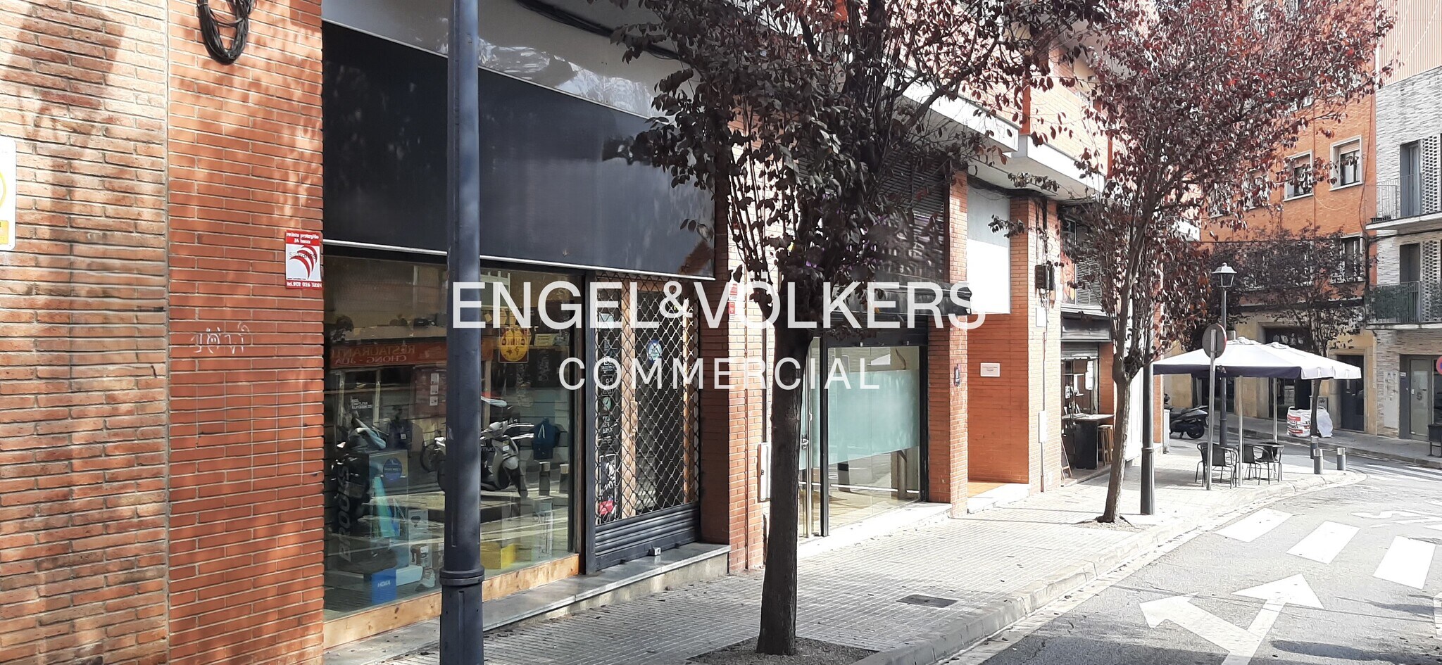 Local commercial dans Sant Cugat del Vallès, Barcelona à vendre Photo intérieure– Image 1 sur 3