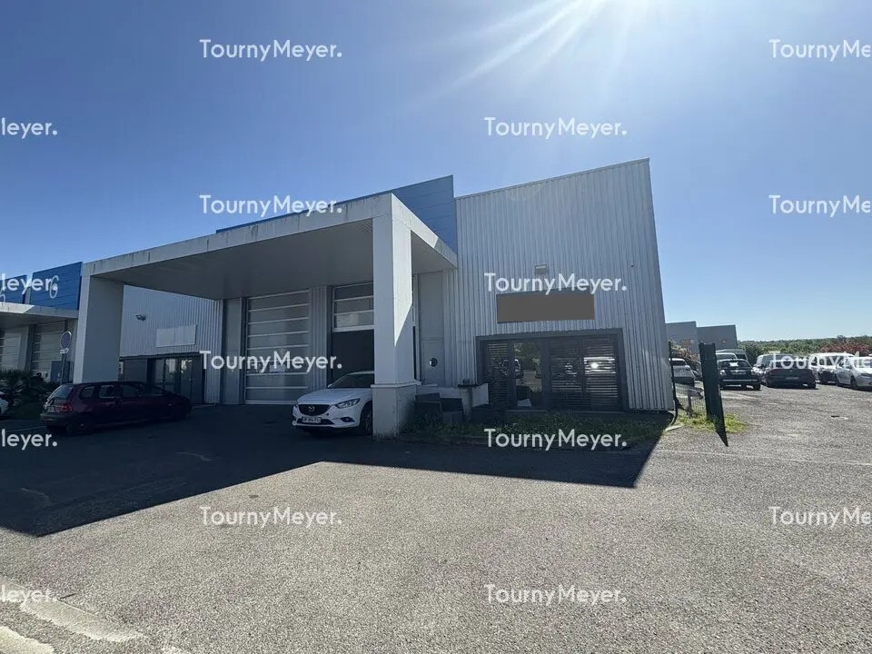 737 Rue De L'Hers, Escalquens à louer Photo principale– Image 1 sur 10