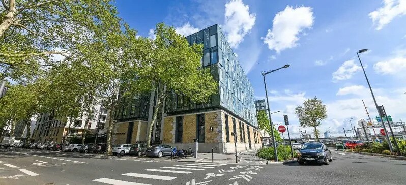 Bureau dans Lyon à louer - Photo de l’immeuble – Image 2 sur 45