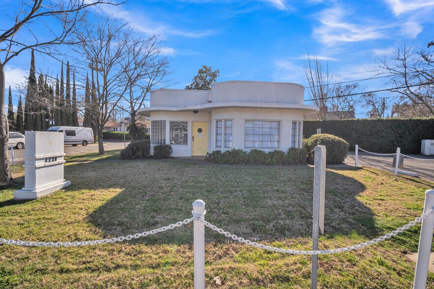 4220 H St, Sacramento, CA à louer - Photo de l’immeuble – Image 3 sur 17