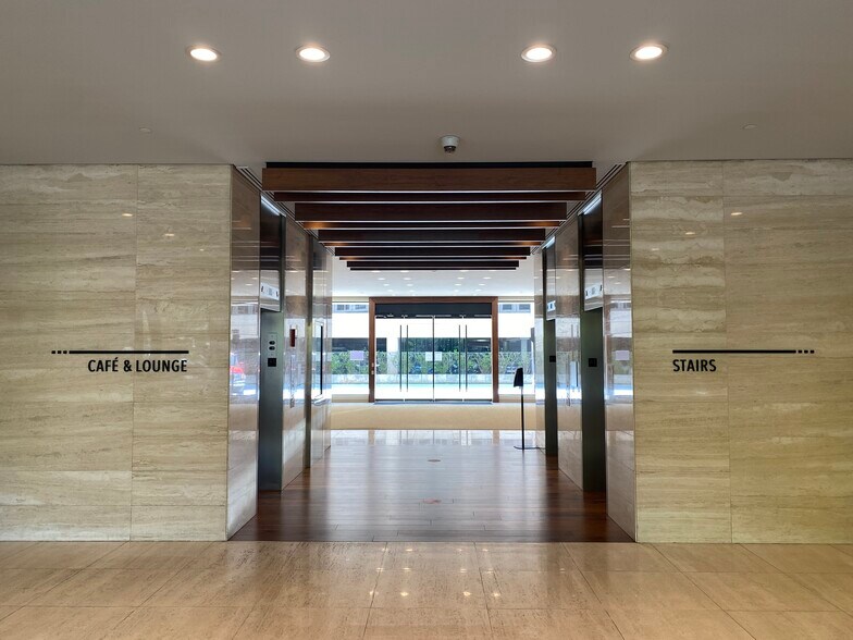 1819 Peachtree Rd, Atlanta, GA à louer - Photo intérieure – Image 2 sur 33