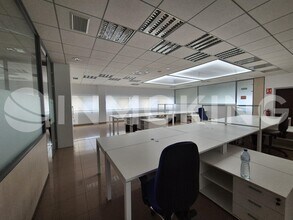 Bureau dans Paterna, Valencia à louer Photo intérieure– Image 2 sur 8