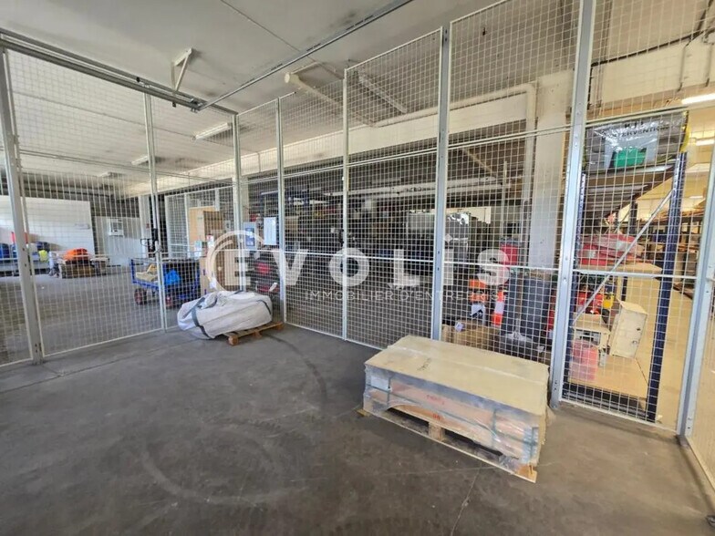 Bureau dans Villebon-sur-Yvette à louer - Photo de l’immeuble – Image 2 sur 10