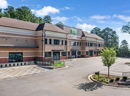 799 Veterans Memorial Hwy SE, Mableton, GA à louer - Photo de l’immeuble – Image 1 sur 7