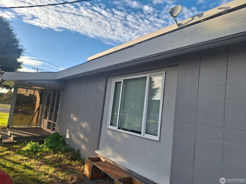 2200 Commerce St, Aberdeen, WA à vendre - Photo de l’immeuble – Image 3 sur 4
