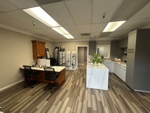 1758 Junction Ave, San Jose, CA à louer Photo intérieure– Image 2 sur 9