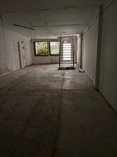 Local commercial dans Montcada i Reixac, Barcelona à louer Photo intérieure– Image 2 sur 2