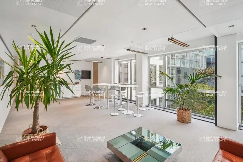 31 Rue De Fleurus, Paris à louer - Photo de l’immeuble – Image 3 sur 14