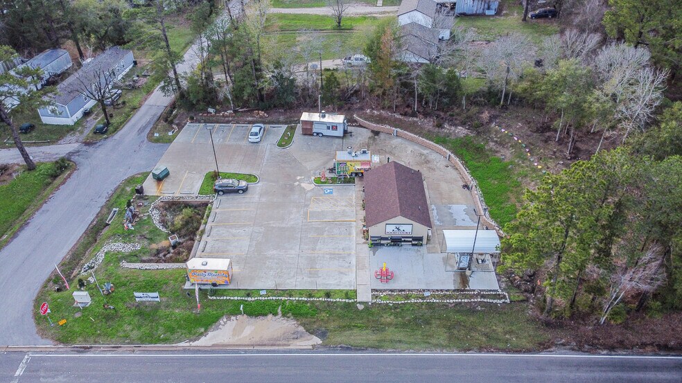 275 FM 247, Huntsville, TX à louer - Photo de l’immeuble – Image 2 sur 20