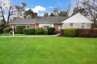 Plus de détails pour 937 Walt Whitman Rd, Melville, NY - Bureau à vendre