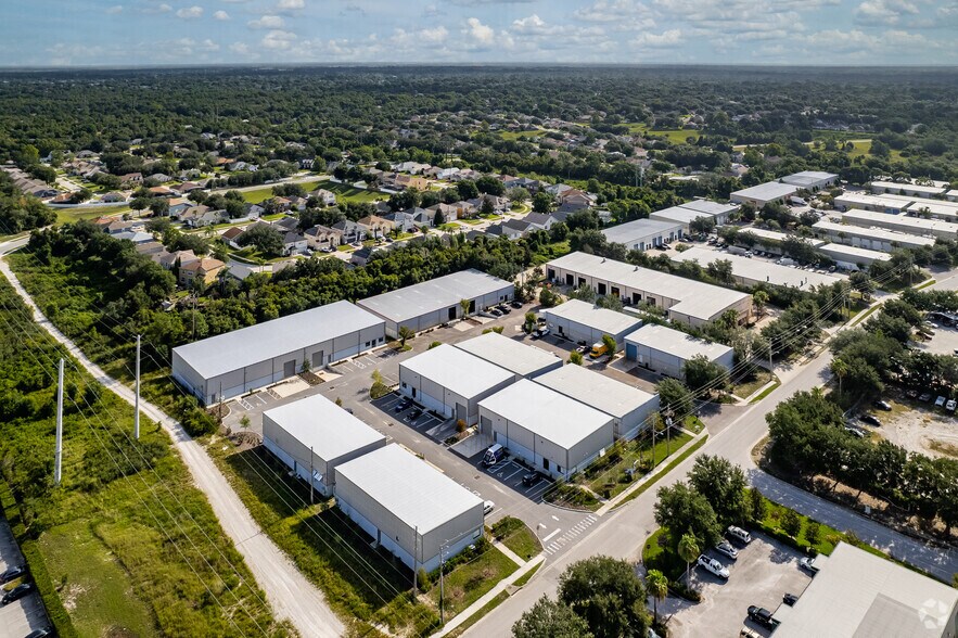 260-278 Springview Commerce Dr, DeBary, FL à louer - Aérien – Image 3 sur 4