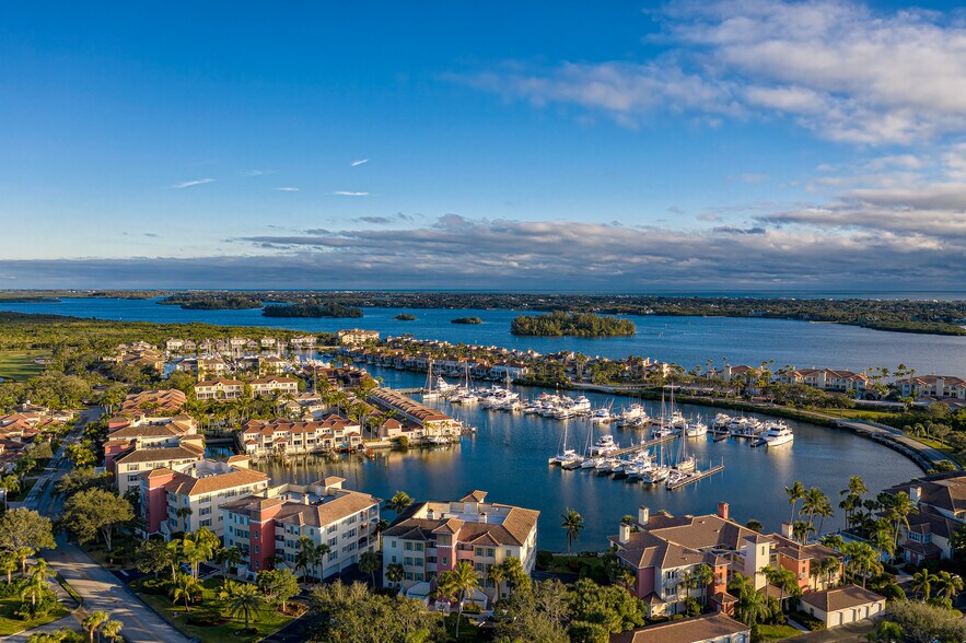 4832 Harbor dr, Vero Beach, FL à vendre - Aérien – Image 2 sur 13