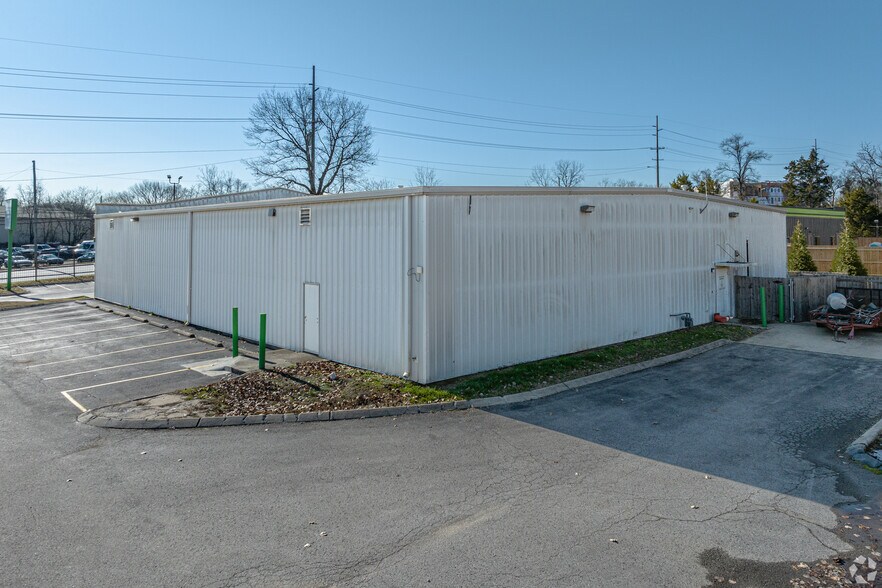 405 Trinity Lane, Nashville, TN à vendre - Photo de l’immeuble – Image 3 sur 6