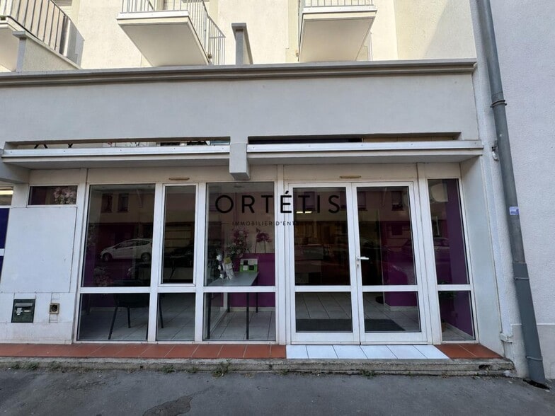 31 Avenue Emile Dewoitine, Toulouse à louer - Photo de l’immeuble – Image 1 sur 10