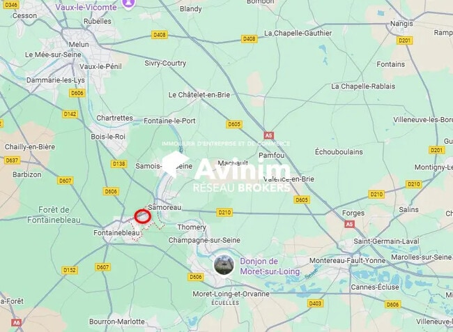 Plus de détails pour Local commercial à louer