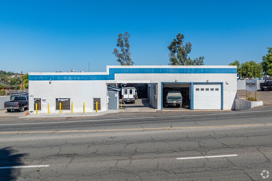 453 Main St, Ramona, CA à vendre - Photo de l’immeuble – Image 1 sur 15