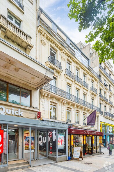 120 Avenue Des Champs Elysées, Paris à louer - Photo de l’immeuble – Image 2 sur 5