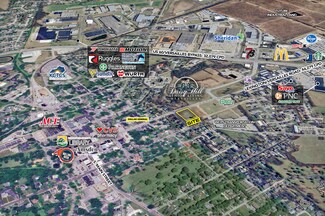 Plus de détails pour 101 Maple St, Versailles, KY - Terrain à louer