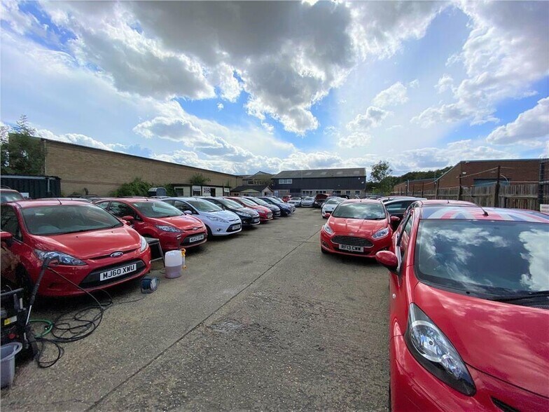 Drakes Ln, Boreham à louer - Photo de l’immeuble – Image 2 sur 3