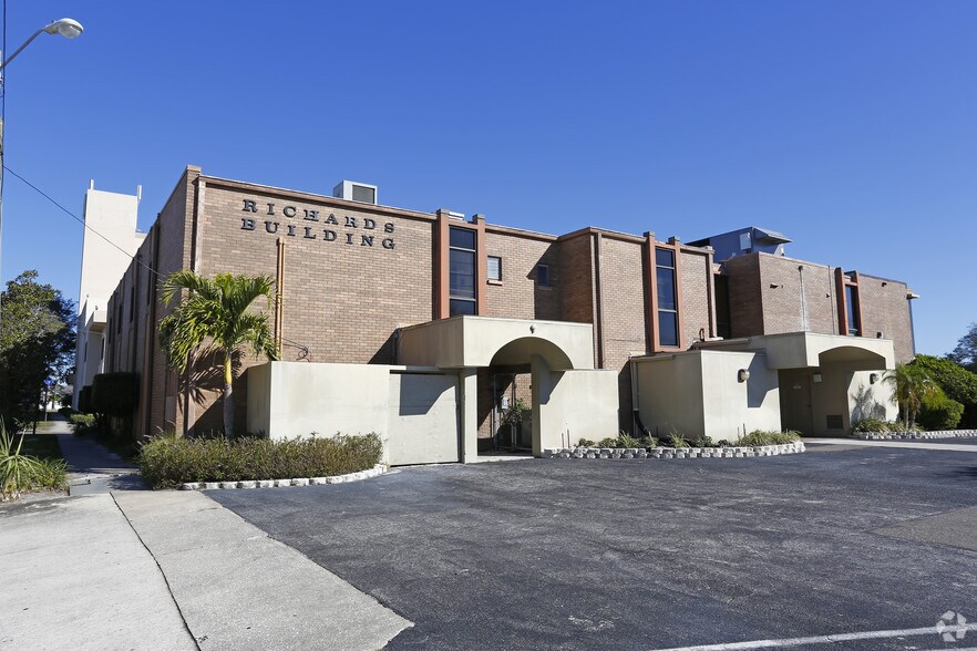 1253 Park St, Clearwater, FL à vendre - Photo principale – Image 1 sur 10