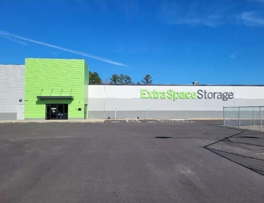Extra Space Storage (3rd party managed) portefeuille de 3 biens à vendre sur LoopNet.fr - Photo de l’immeuble – Image 2 sur 7