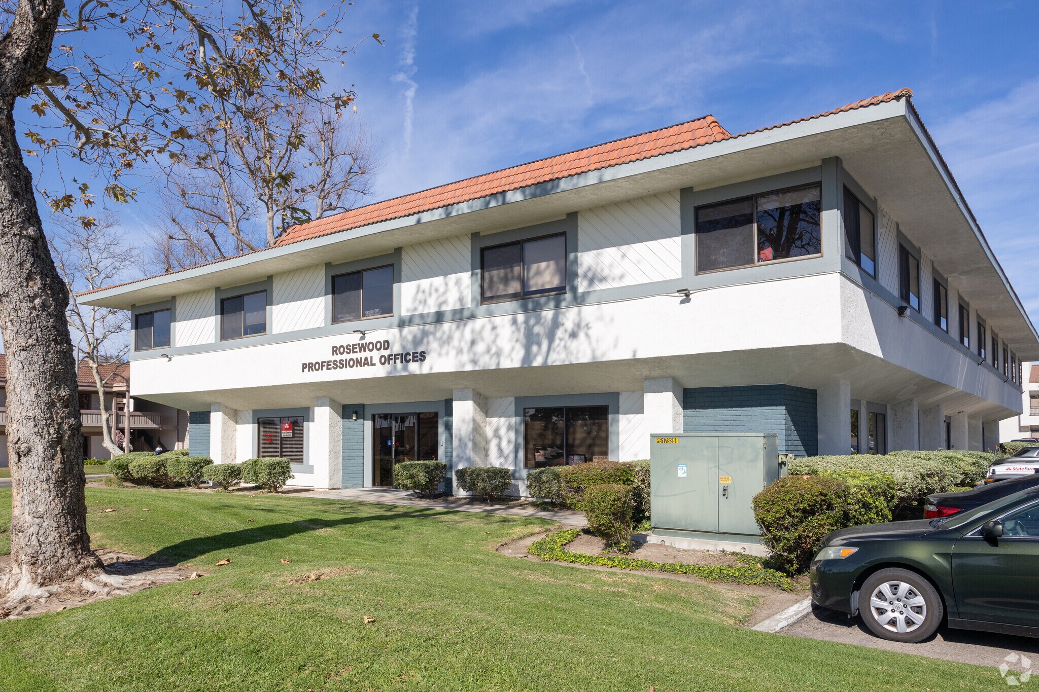 340 Rosewood Ave, Camarillo, CA à vendre Photo principale– Image 1 sur 36
