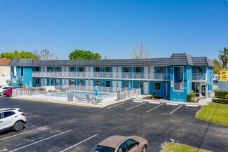 Plus de détails pour 4733 W Irlo Bronson Memorial Hwy, Kissimmee, FL - Hôtellerie à vendre