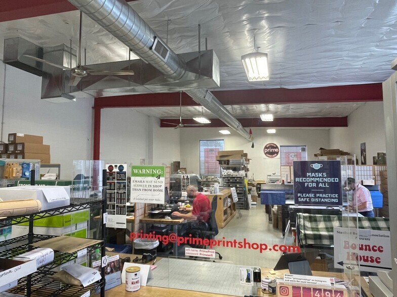 747 Main St, Poughkeepsie, NY à louer - Photo de l’immeuble – Image 2 sur 4