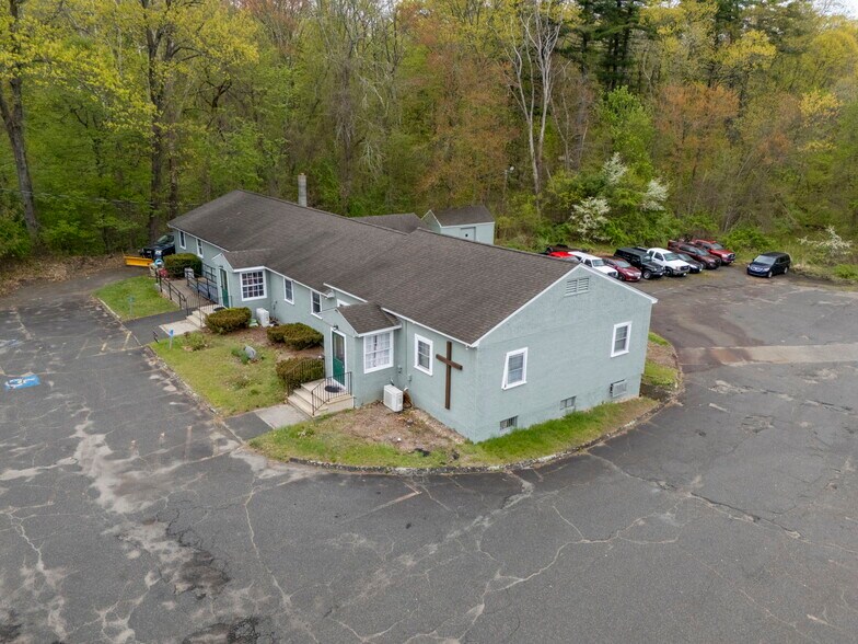 415 Andover St, Georgetown, MA à louer - Photo de l’immeuble – Image 1 sur 17