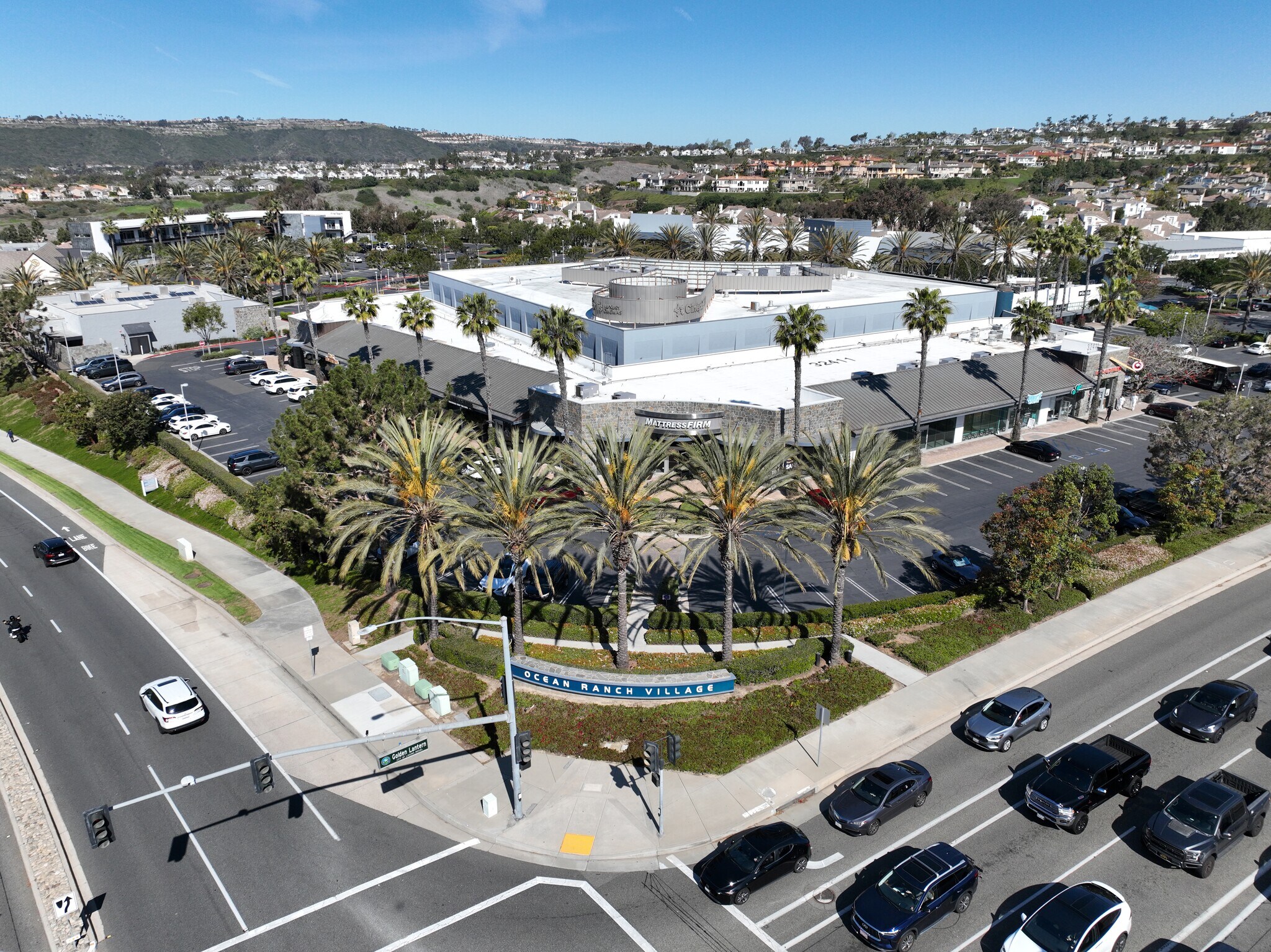 32331-32595 Golden Lantern St, Laguna Niguel, CA à louer Photo de l’immeuble– Image 1 sur 10