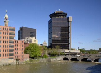 Plus de détails pour 26-28 E Main St, Rochester, NY - Bureau à vendre
