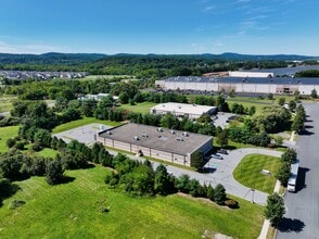 7448 Industrial Park Way, Macungie, PA - Vue aérienne  vue de carte