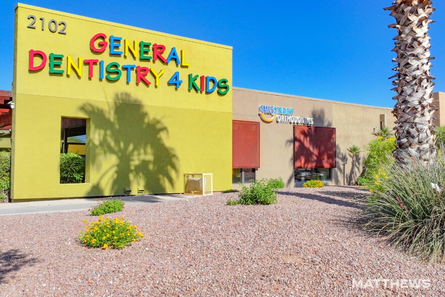 2102 N Country Club Rd, Tucson, AZ à vendre - Photo de l’immeuble – Image 2 sur 3