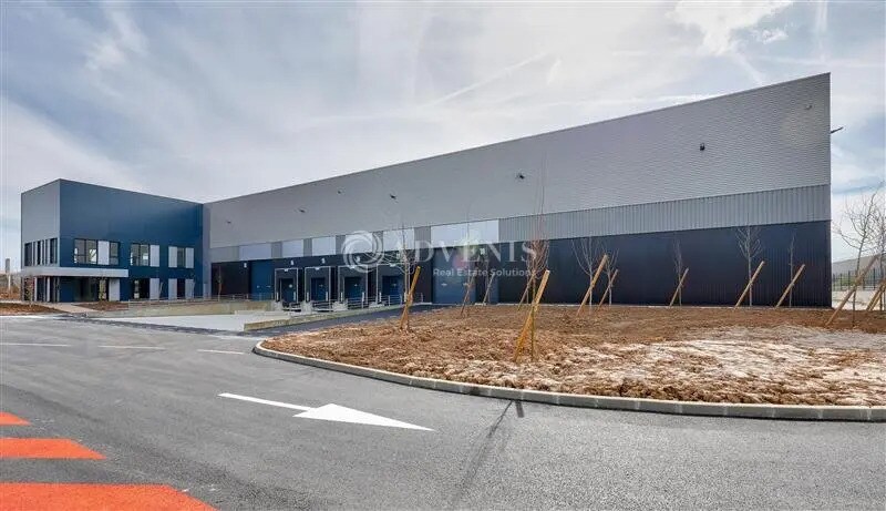 Industriel/Logistique dans La Courneuve à louer - Photo de l’immeuble – Image 2 sur 11