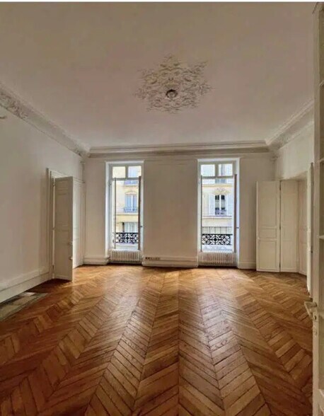 Bureau dans Paris à louer - Photo de l’immeuble – Image 2 sur 4