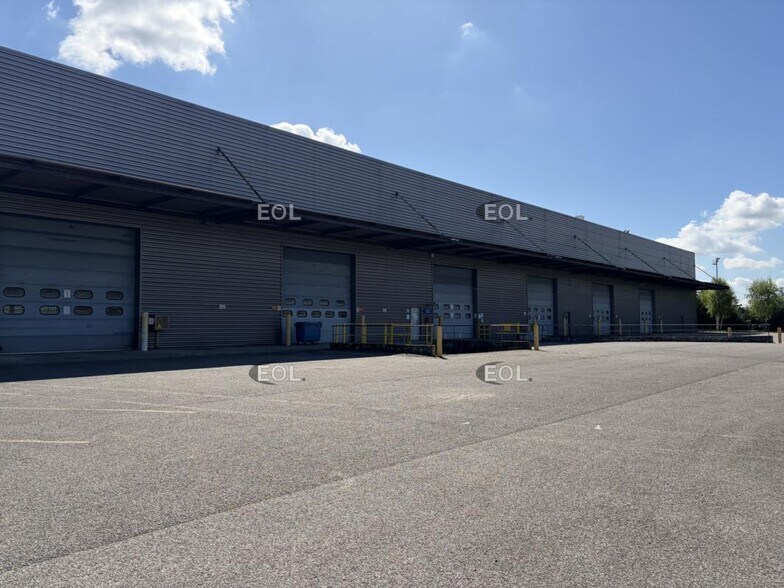 Industriel/Logistique dans Alfortville à louer - Photo de l’immeuble – Image 3 sur 10