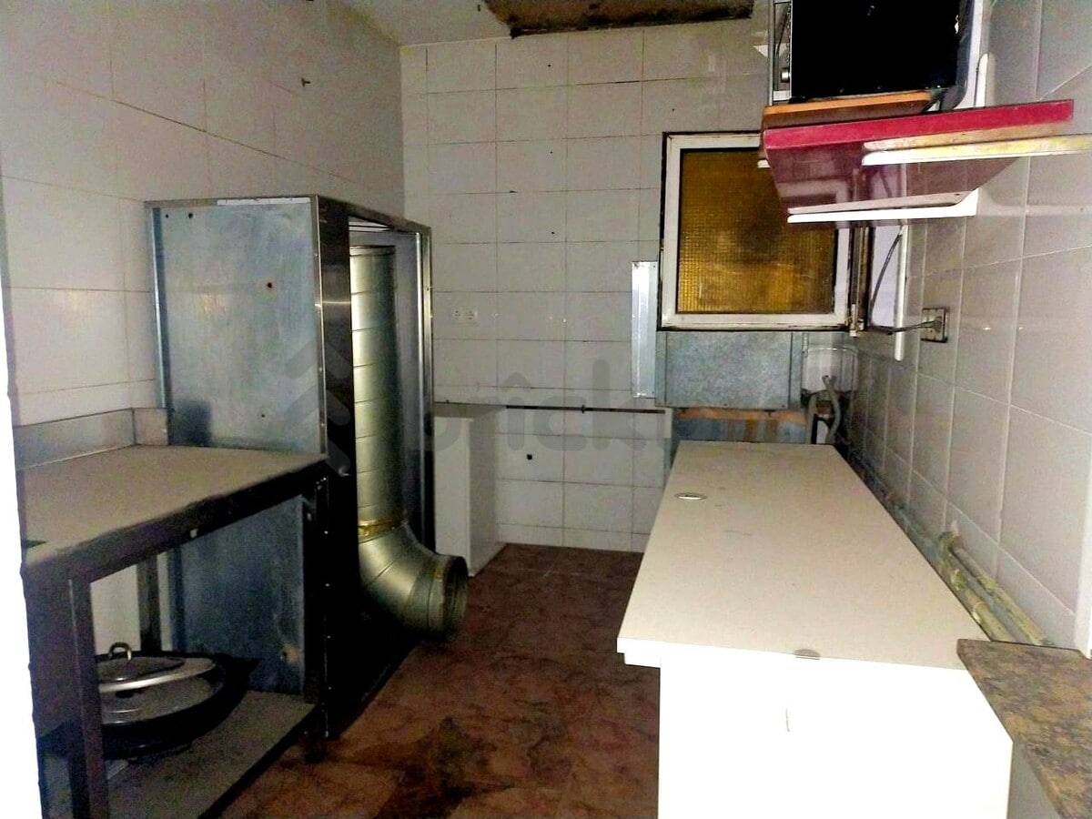 Barcelone, BAR 08027 - Lot - -  - Photo intérieure - Image 1 of 4