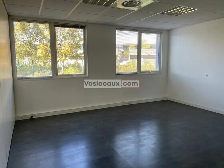 Bureau dans Valbonne à louer - Photo intérieure – Image 2 sur 9