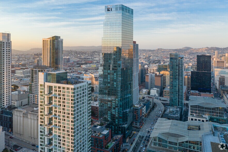450 Folsom St, San Francisco, CA à louer - Photo de l’immeuble – Image 2 sur 4