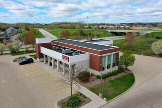 Plus de détails pour 960 W Paradise Dr, West Bend, WI - Local commercial à vendre