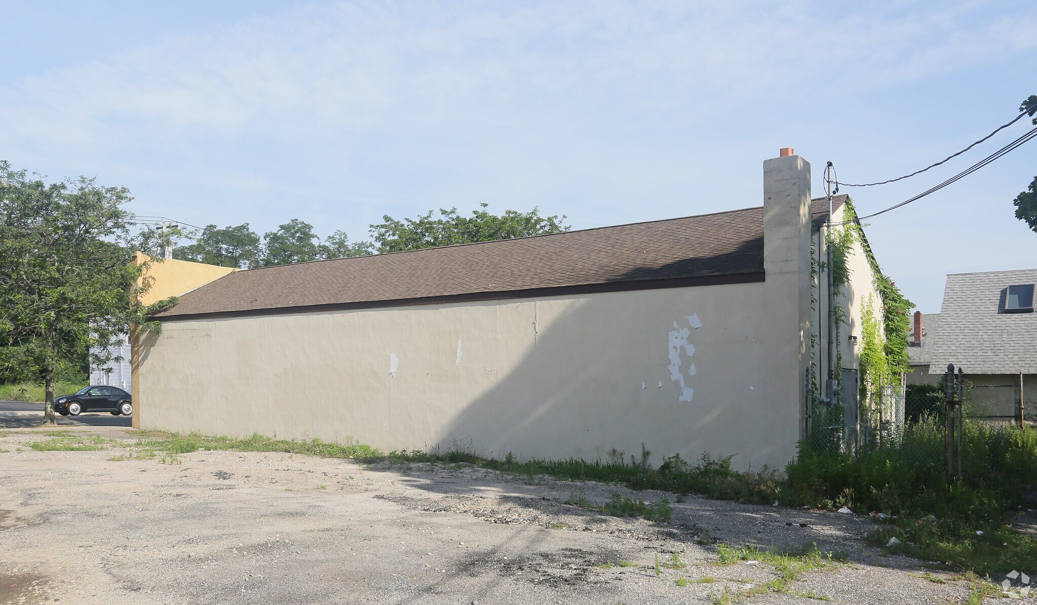 99 Carleton Ave, Islip Terrace, NY à vendre Photo principale– Image 1 sur 21